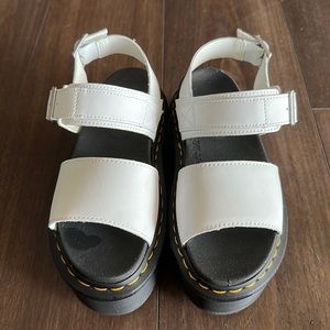 Dr. Martens Women's Voss Quad Sandals